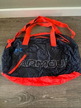 NEW Under Armour Black with Bright Neon Logo Packable Duffle Bag (no tags)